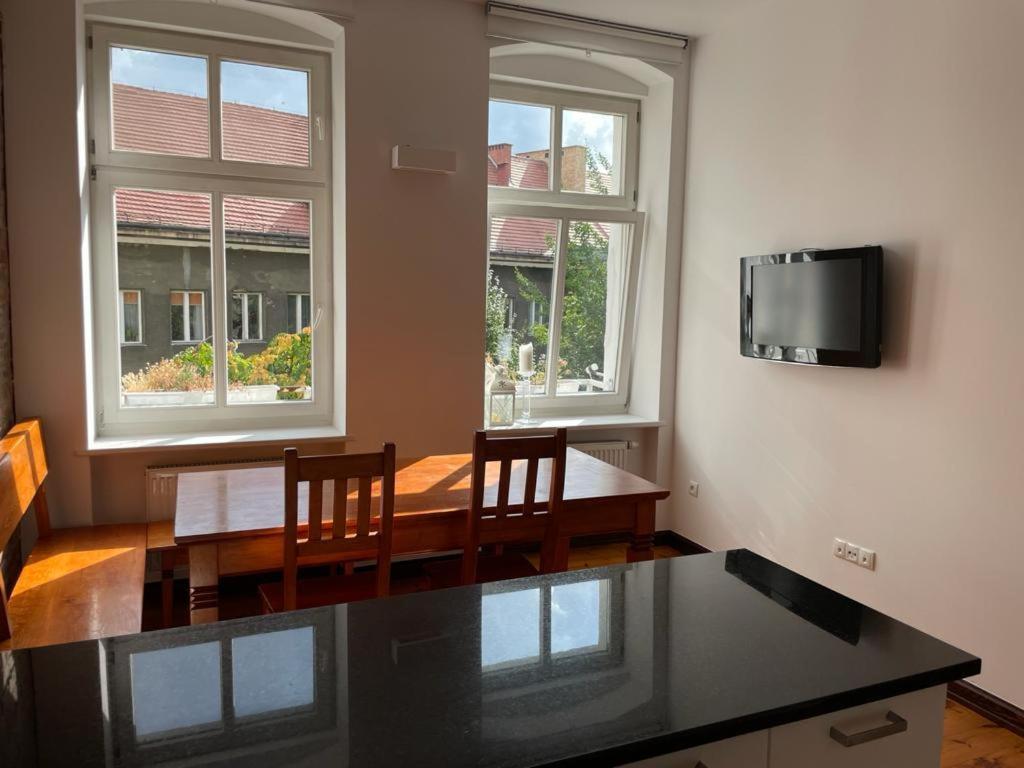 Uroczy Apartament 97M2 W Samym Centrum Wroclawia 外观 照片